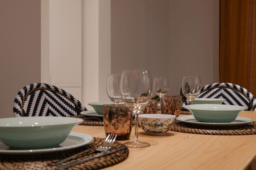 Foscolo 46 - Elegant Family Apartment Трієст Екстер'єр фото