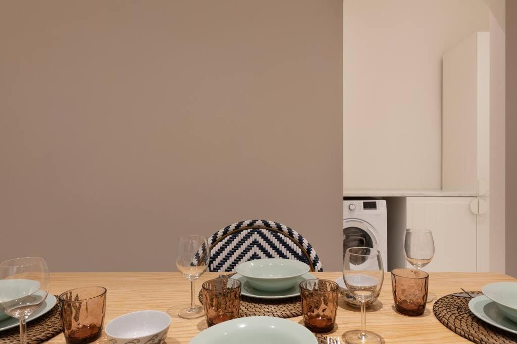 Foscolo 46 - Elegant Family Apartment Трієст Екстер'єр фото