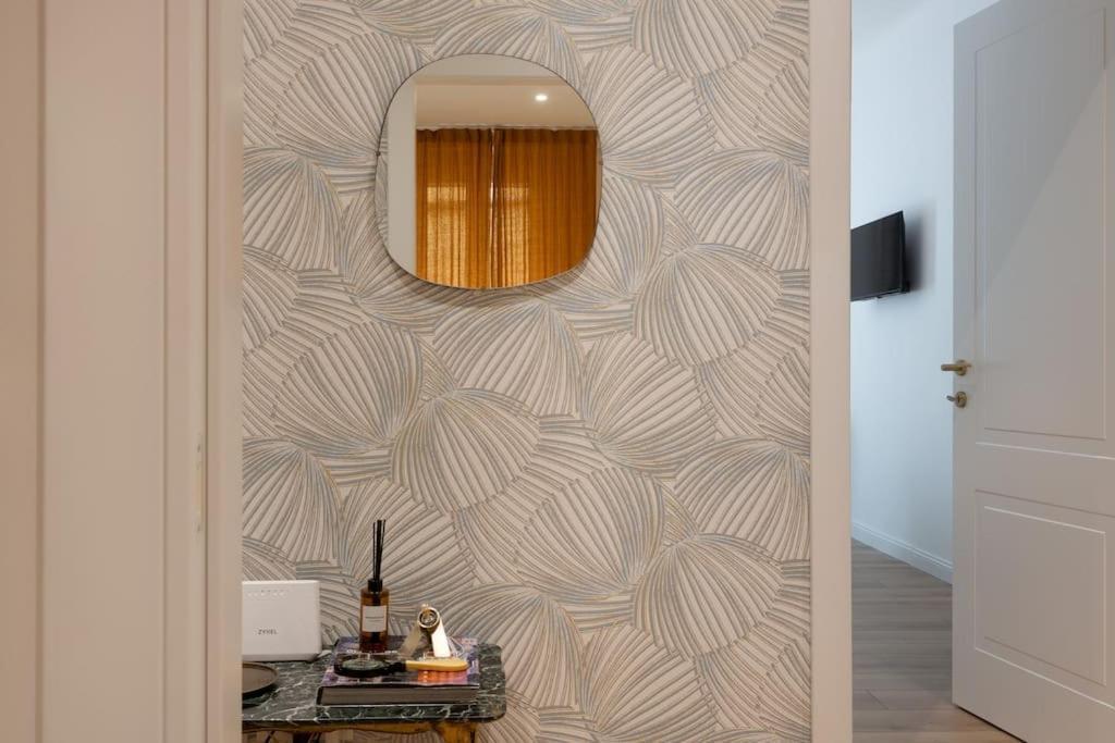 Foscolo 46 - Elegant Family Apartment Трієст Екстер'єр фото